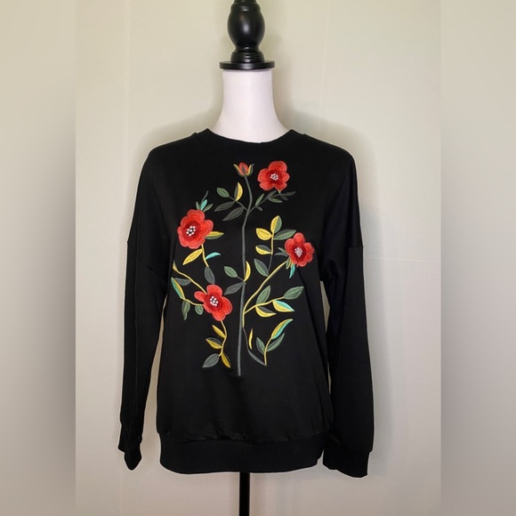 Topush brand sweatshirt with embroidery flowers size 6  worn a few times - Picture 1 of 8